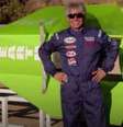 "Mad" Mike Hughes, 64, era conhecido por defender que a "Terra é plana" e pretendia lançar o próprio foguete supostamente para provar sua teoria  Foto: Reprodção / BBC News Brasil