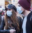 Pessoas usam máscaras em Roma, na Itália, por temerem infecção pelo vírus  Foto: DW / Deutsche Welle