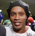 Ronaldinho Gaúcho é alvo de investigação no Paraguai.  Foto: Jorge Adorno / Reuters