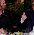 "Eu tenho certeza de que num futuro próximo é muito bom contar com um relacionamento de direita", disse Bolsonaro durante jantar  Foto: DW / Deutsche Welle