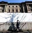 Segurança caminha em frente ao Banco Central do Japão
23/01/2019
REUTERS/Issei Kato  Foto: Reuters