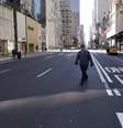 Quinta avenida quase deserta em Nova York
24/03/2020
REUTERS/Carlo Allegri  Foto: Reuters