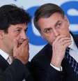 Bolsonaro e Mandetta em cerimônia no Planato no ano passado
01/08/2019
REUTERS/Adriano Machado  Foto: Reuters