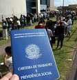 Governo já registrou quase 290 mil acordos individuais previstos na MP do emprego  Foto: fdr