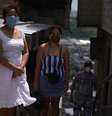 Bertha e sua família vivem em um morro ao norte de Guayaquil  Foto: BBC News Brasil