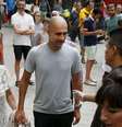 Pep Guardiola e sua mãe Dolors Sala Carrió  Foto: Twitter / Goal