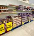 Ovos de Páscoa em supermercado em Hemel Hempstead, no Reino Unido
08/04/2020 REUTERS/Paul Childs  Foto: Reuters