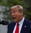 Presidente dos EUA, Donald Trump, durante briefing diário sobre pandemia de coronavírus 
14/04/2020
REUTERS/Leah Millis  Foto: Reuters