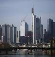 Vista do distrito financeiro e empresarial de Frankfurt, na Alemanha
03/12/2013
REUTERS/Kai Pfaffenbach  Foto: Reuters