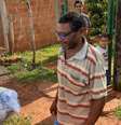 Jean, do Cruzeiro, doa cestas básicas   Foto: Divulgação / Estadão