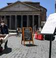 Movimentação em frente ao Pantheon de Roma, capital da Itália  Foto: ANSA / Ansa