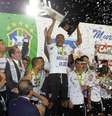 Paulista conquistou a Copa do Brasil de 2005 em cima do Fluminense  Foto: Estadão