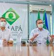 O governador do Amapá, Waldez Góes (PDT), ao lado do prefeito de Macapá, Clécio Luis (Rede) durante anuncio do isolamento completo no Estado.   Foto: Reprodução Twitter / Estadão Conteúdo