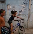 Além de João Pedro, no último ano Ágatha Félix, de 8 anos, Kauê Ribeiro dos Santos, de 12, e Kauan Rosário, de 11 anos, foram mortos num contexto de operação policial  Foto: Reuters / BBC News Brasil
