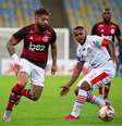 Gabigol tenta a jogada contra o Bangu em jogo pelo Campeonato Carioca  Foto: Alexandre Vidal/Flamengo