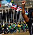 Protesto contra racismo também marcou a manifestação  Foto: DW / Deutsche Welle