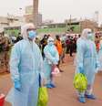 Equipes de resposta rápida visitam os distritos de Lima e Callao, fornecendo avaliação e diagnóstico contra a covid-19 para mais de 5.300 cidadãos em Lima, Peru  Foto: Reuters