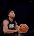 Giannis Antetokounmpo mostra que pode levar o Milwaukee Bucks a pelo menos uma final de conferência na NBA
24/01/2020
REUTERS/Benoit Tessier  Foto: Reuters