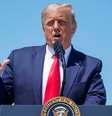 Trump discursa a apoiadores em aeroporto em  Cleveland, Ohio
06/08/2020
REUTERS/Joshua Roberts  Foto: Reuters