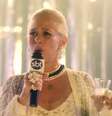 Andréa Beltrão como Hebe Camargo em 'Hebe - A Estrela do Brasil'  Foto: Reprodução de 'Hebe - A Estrela do Brasil' (2019) / Warner Bros. Pictures / Estadão