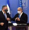 Secretário de Estado dos EUA, Mike Pompeo, e premiê de Israel, Benjamin Netanyahu 
24/08/2020
Debbie Hill/Pool via REUTERS  Foto: Reuters