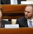 A diretora-gerente do FMI, Kristalina Georgieva, e o ministro da Economia da Argentina, Martín Guzmán, participam de conferência organizada pelo Vaticano. O país sul-americano iniciou conversações com o organismo para renegociar sua dívida. 5 de fevereiro de 2020. REUTERS/Remo Casilli  Foto: Reuters