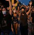 Manifestantes protestam contra ação da polícia, em Kenosha, Wisconsin
26/08/2020
REUTERS/Stephen Maturen  Foto: Reuters
