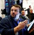 Operador de mercado financeiro reage durante durante sessão da Bolsa de Valores de Nova York. 18/3/2020. REUTERS/Lucas Jackson       Foto: Reuters