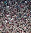 Torcedores do Flamengo lotam o Maracanã em jogo contra o Ceará pelo Campeonato Brasileiro do ano passado
27/11/2019
REUTERS/Sergio Moraes  Foto: Reuters