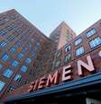 Logotipo da Siemens na fachada de um prédio em em Berlim. 31/10/2018. REUTERS/Hannibal Hanschke  Foto: Reuters