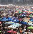 Praia do Rio de Janeiro lotada de banhistas  Foto: EPA / Ansa