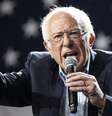 Texto é assinado pelo senador Bernie Sanders (acima) e pelos deputados Deb Haaland, Joaquin Castro e Hank Johnson  Foto: EPA/ETIENNE LAURENT / BBC News Brasil