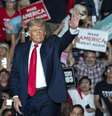 Evento comandado por Trump reuniu centenas de pessoas  Foto: EPA / Ansa