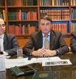 Presidente Jair Bolsonaro em transmissão ao vivo ao lado dos ministros André Mendonça e Wagner Rosário  Foto: Reprodução / Estadão Conteúdo