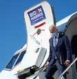 Candidato democrata à Presidência dos EUA, Joe Biden, desembarca de avião de campanha em Maryland
06/10/2020
REUTERS/Kevin Lamarque  Foto: Reuters