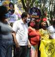 O candidato à prefeitura de São Paulo, Guilherme Boulos (Psol), participa de um encontro com integrantes de movimentos negros para debater o tema "A Educação Antirrascista"  Foto: Fábio Vieira/FotoRua / Estadão