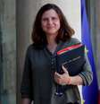 Ministra dos Esportes da França, Roxana Maracineanu, chega para reunião de gabinete no Palácio do Eliseu, em Paris
07/07/2020 REUTERS/Benoit Tessier  Foto: Reuters
