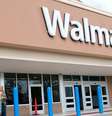 'Removemos nossas armas de fogo e munições das áreas de vendas como precaução para a segurança de nossos associados e clientes', afirmou a rede Walmart sobre decisão na véspera de pleito presidencial  Foto: Getty Images / BBC News Brasil