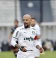 O jogador Felipe Mello do Palmeiras durante a partida entre Vasco e Palmeiras ,válido pelo Campeonato Brasileiro 2020 Série A. Realizado no estádio São Januário, na cidade do Rio de Janeiro, RJ, Neste Domingo (08).   Foto: Dhavid Normando / Futura Press