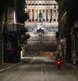 Rua no centro de Roma vazia durante toque de recolher noturno  Foto: ANSA / Ansa - Brasil