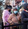Pessoas fazem fila para receber alimentos de uma entidade da cidade de Nova York antes do feriado de Ação de Graças
16/11/2020
REUTERS/Brendan McDermid  Foto: Reuters