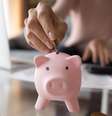 Simpatias para ganhar dinheiro: use as moedas para atrair mais grana  Foto: Shutterstock / Alto Astral