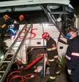 Vítimas foram removidas para os hospitais de Parapuã, Osvaldo Cruz, Tupã e Marília.  Foto: Bombeiros/Divulgação / Estadão