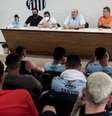 Novos dirigentes do Santos se apresentam para atletas  Foto: Twitter / Santos FC / Estadão