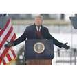 O presidente Donald Trump, que havia instado os manifestantes a marcharem no Capitólio, mais tarde pediu que 'voltassem para casa'  Foto: EPA / BBC News Brasil