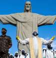 Cristo Redentor sendo desinfectado para reabertura aos turistas  Foto: ANSA / Ansa