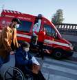 Ambulância com paciente com Covid-19 do lado de fora do hospital Santa Maria, em Lisboa
18/01/2021
REUTERS/Pedro Nunes  Foto: Reuters
