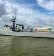 Navio-patrulha da Marinha Apa foi ao Pará com um tanque de 54 toneladas, que será abastecido com oxigênio líquido e seguirá rumo ao Amazonas  Foto: Divulgação/Marinha do Brasil / Estadão Conteúdo