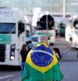 Manifestação de caminhoneiros, em Curitiba. 26/5/2019. REUTERS/Rodolfo Buhrer  Foto: Reuters