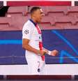 Mbappé fez três gols na goleada do PSG sobre o Barcelona por 4 x 1  Foto: Twitter PSG